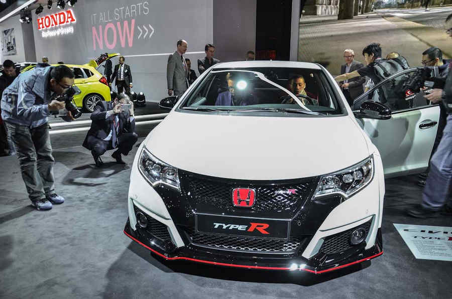 Honda_Civic_TyperR_01_Salone_Ginevra_2015
