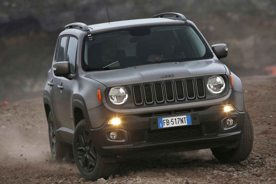 serie-speciale-jeep-renegade-night-eagle-2