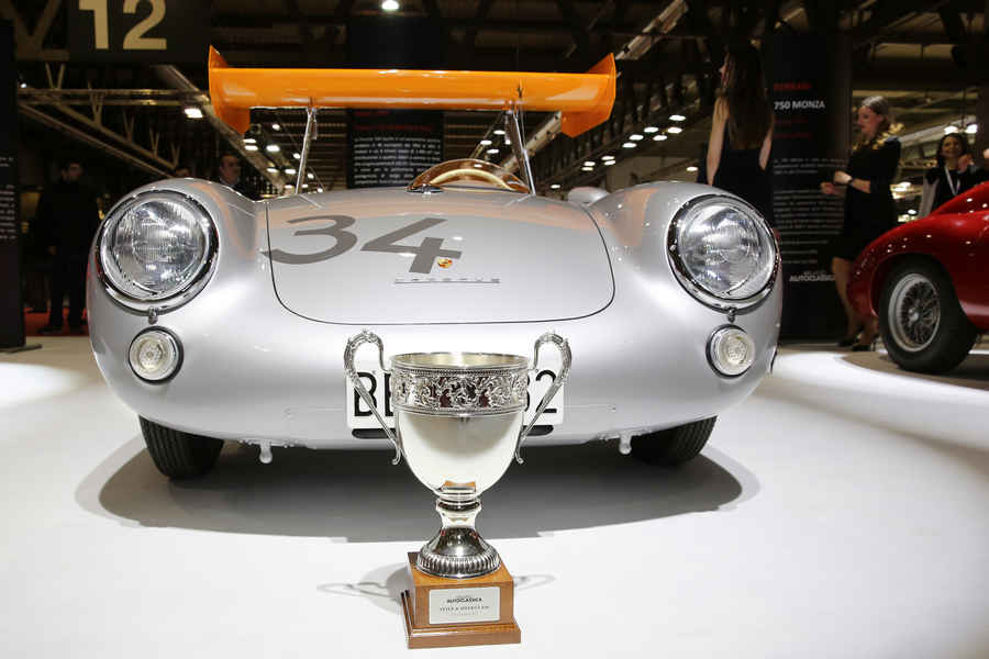 Milano-AutoClassica-2016-porsche-550-RS