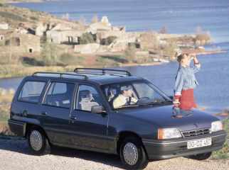 Ten generations of Opel compact station wagons