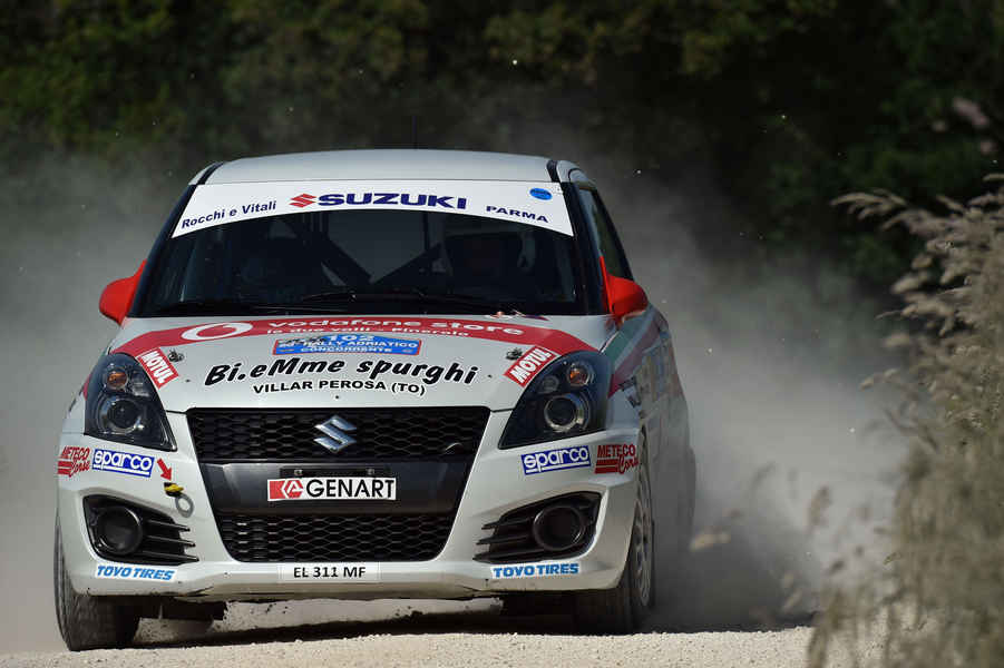 corso-rally-suzuki-swift-r1 (2)