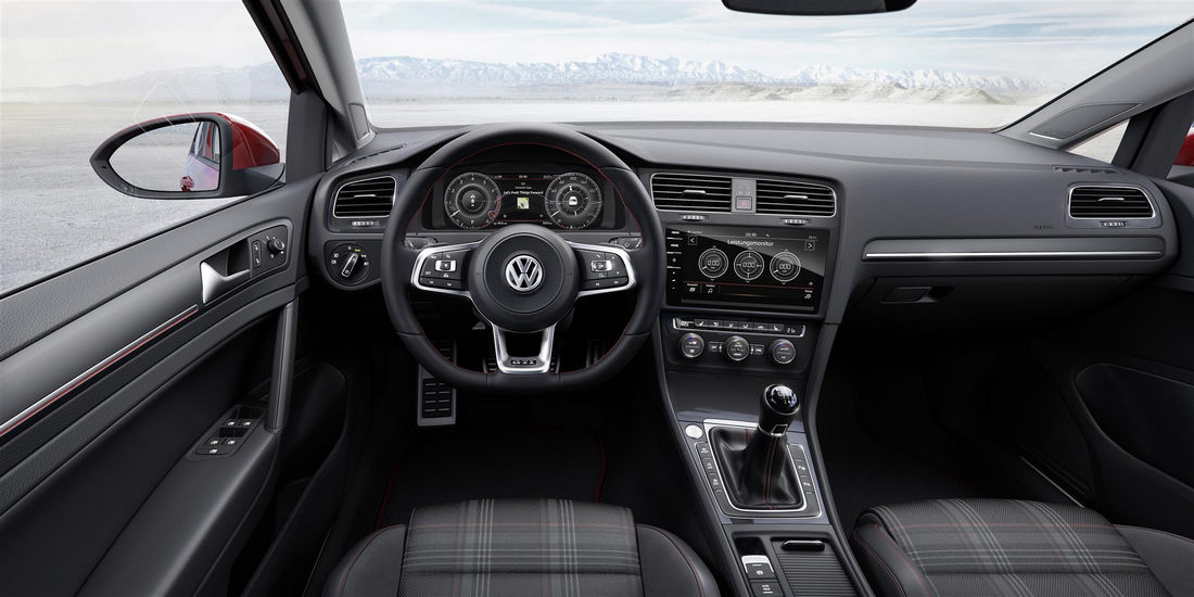 nuova-volkswagen-golf-2017-12