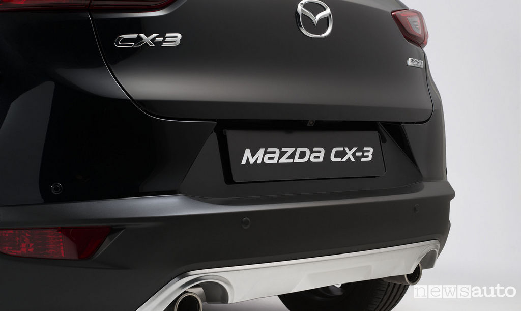 Mazda CX-3 serie speciale Pollini