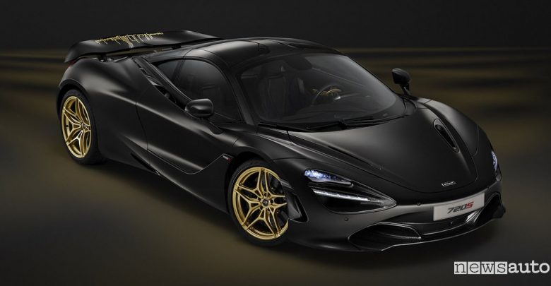 McLaren 720S in oro Salone di Dubai