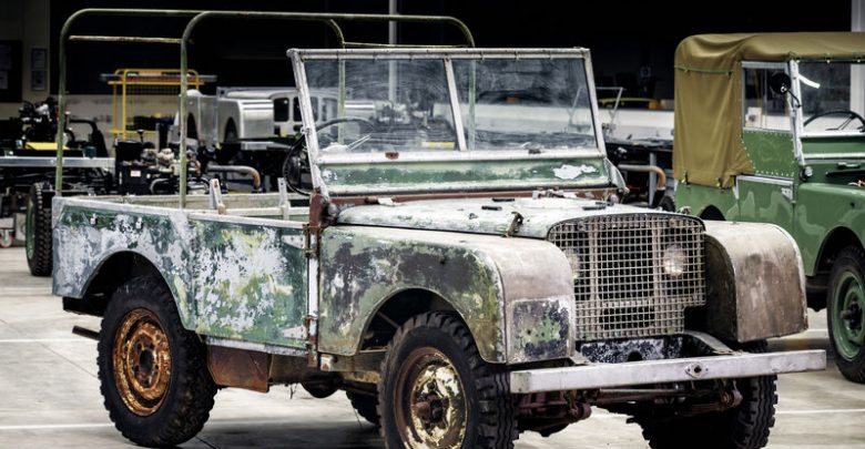 restauro auto d'epoca Land Rover 1948