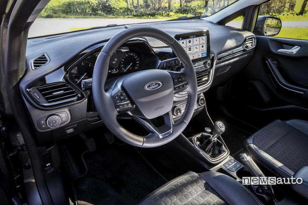 Ford Fiesta 2018 allestimenti interni 1.5 diesel titanium