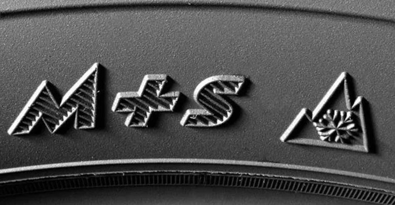 logo M+S e fiocco simboli su gomma invernale