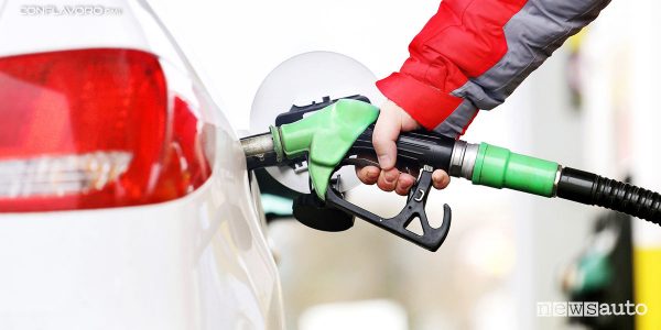 Carta carburanti 2018 accise carburanti