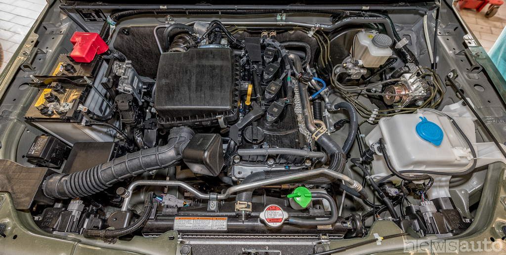Vano motore nuova Suzuki Jimny 2019
