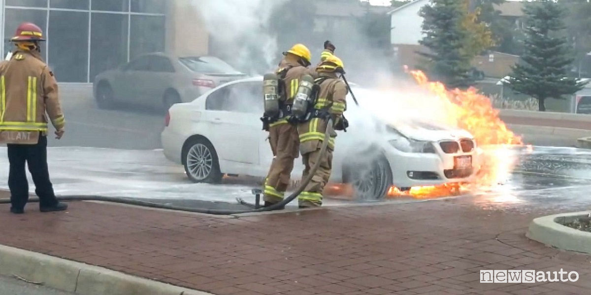 BMW incendio