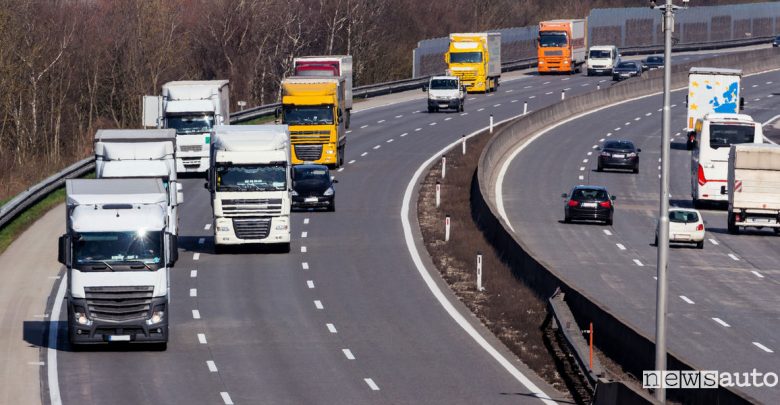 Emissioni TIR camion e autocarri
