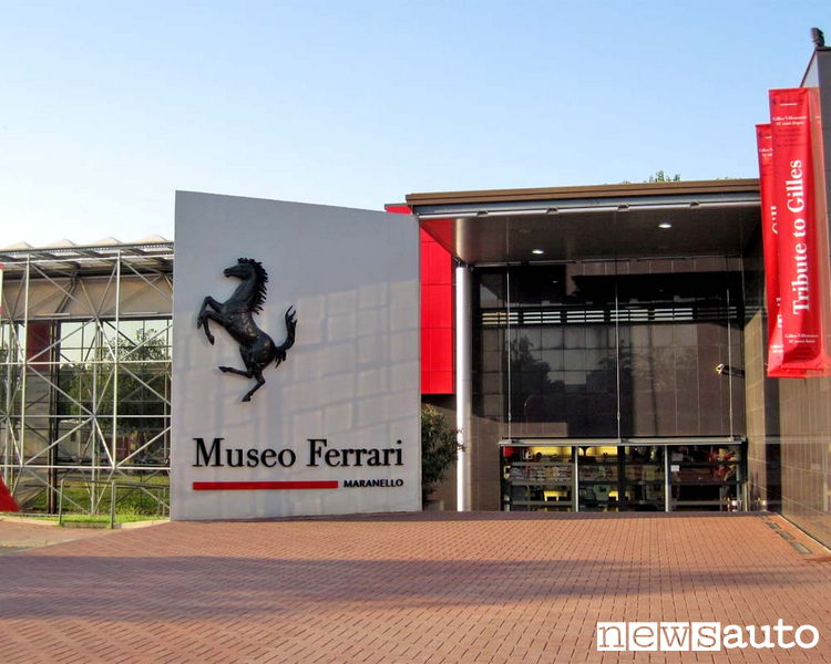Ingresso museo Ferrari a Maranello