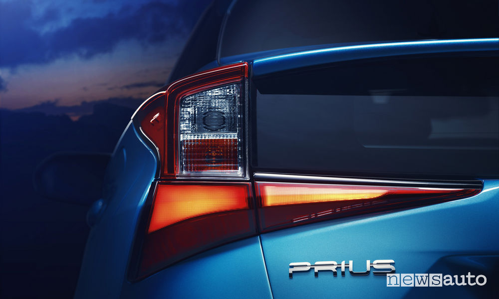 Toyota_Prius 2019, gruppo ottico posteriore