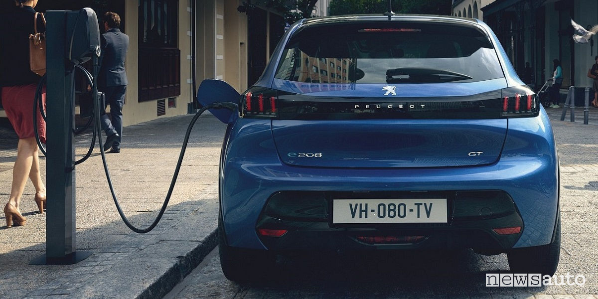 incentivi auto elettriche in Francia Peugeot 208 elettrica