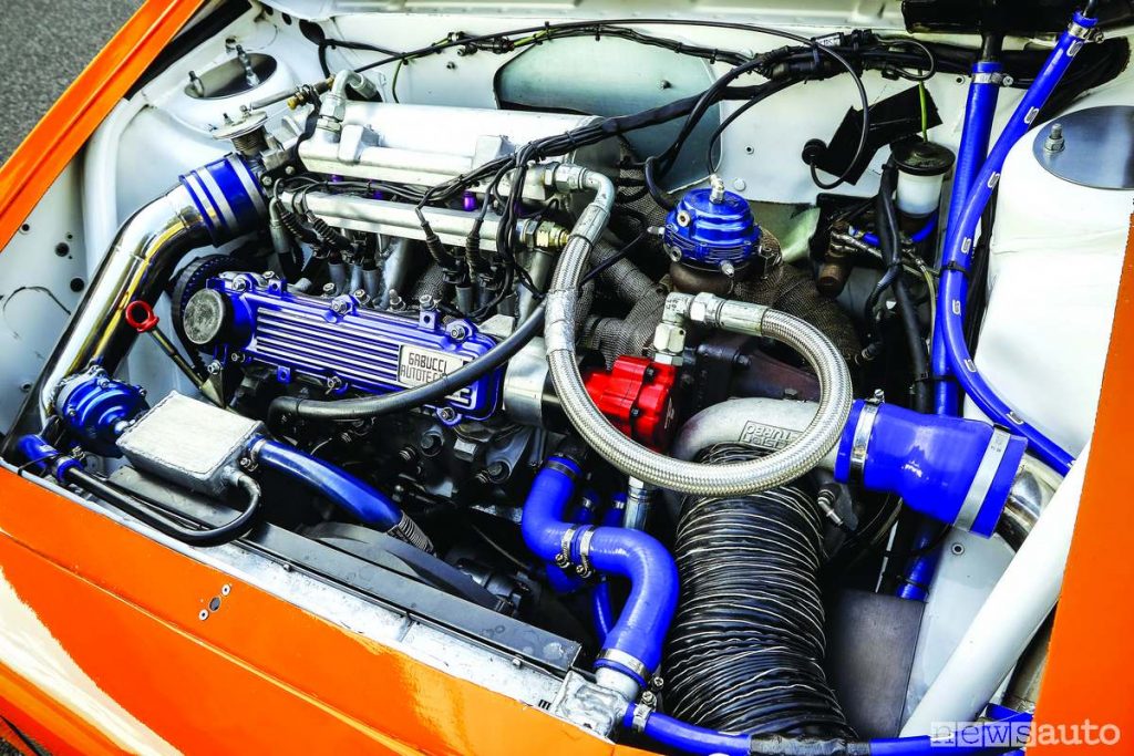 Il motore elaborato della Fiat Uno Turbo, tra le auto più potenti
