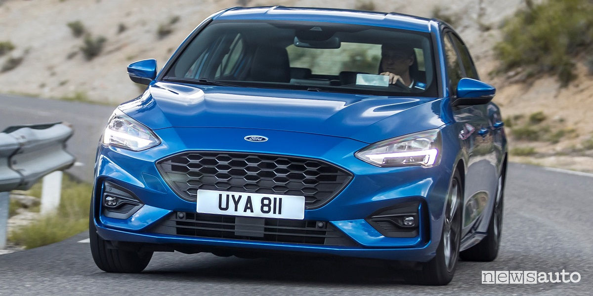 Auto ibride Ford