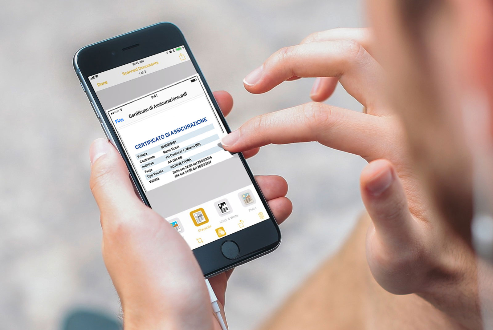 Assicurazione auto neopatentati contratto assicurazione digitale smartphone