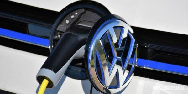 Mild Hybrid, auto elettriche e guida autonoma by Volkswagen