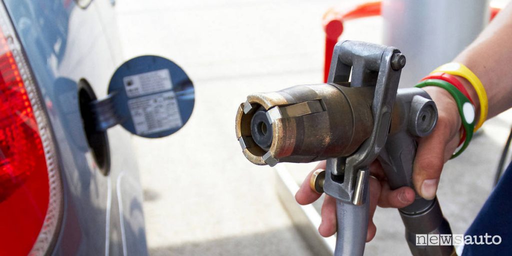 Sanzioni/multe ricarica bombola GPL al distributore