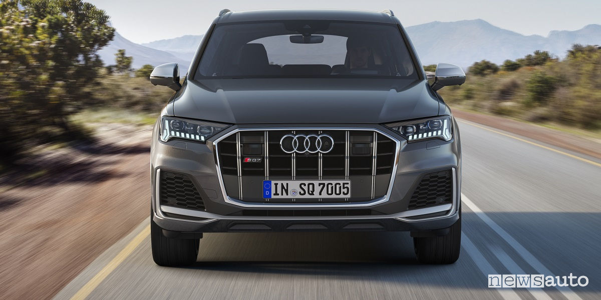 Audi SQ7 TDI SUV sportivo diesel