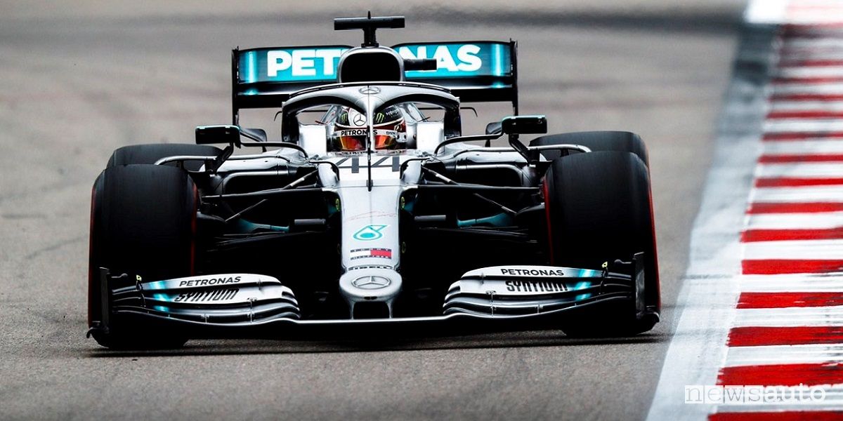 F1 Gp Russia 2019, doppietta e vittoria Mercedes