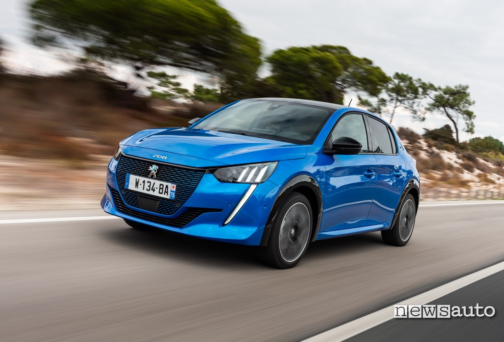 Peugeot e-208 2020