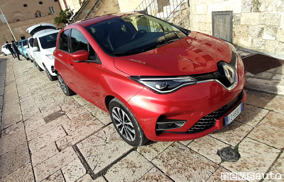 La Renault Zoe è stata l'auto elettrica più venduta a Gennaio 2020 in Italia