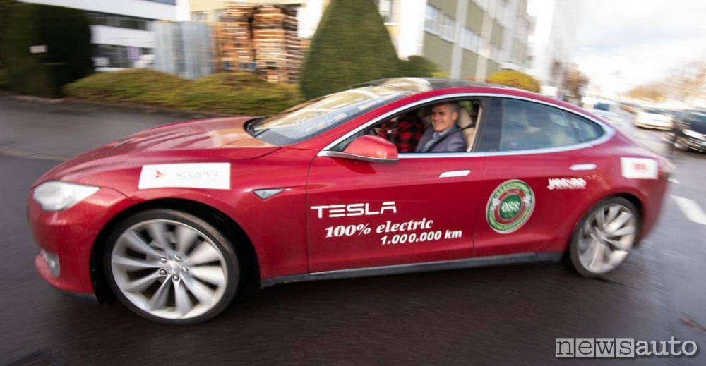 Tesla Model S, 1 Milione Di Km Guinness World Record! | Newsauto.it