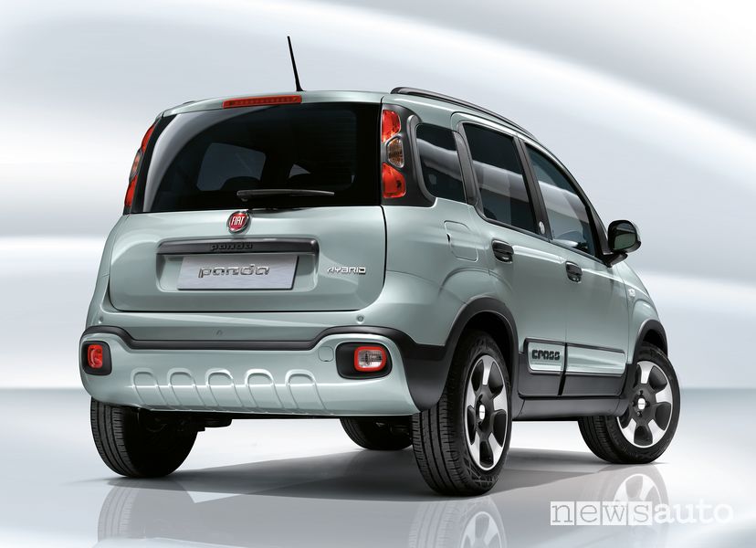 Vista posteriore Fiat Panda Hybrid Launch Edition