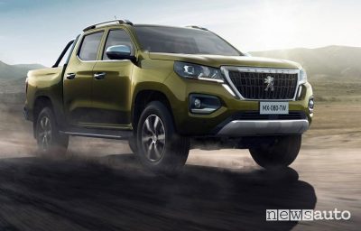 Vista anteriore Peugeot Landtrek pick-up