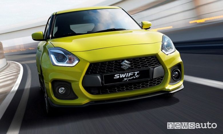 Vista anteriore Suzuki Swift Sport Hybrid