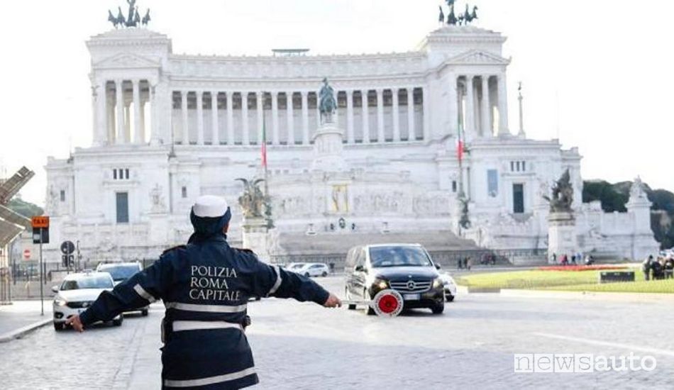 Blocco auto a Roma febbraio 2020, orari domenica ecologica