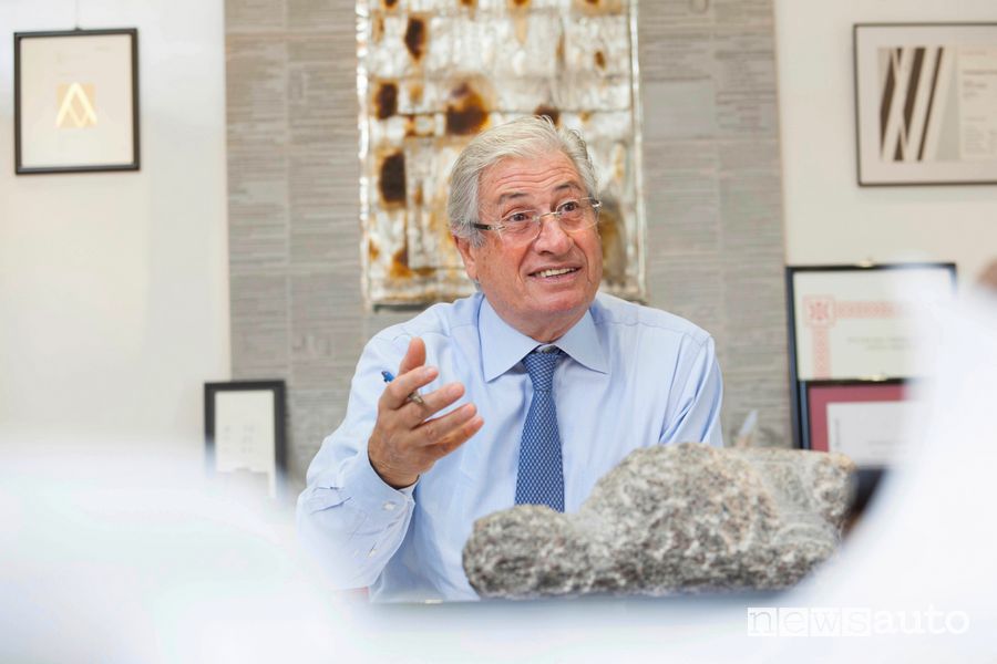 Giorgetto Giugiaro, l'ideatore del design applicato sulla Volkswagen Golf