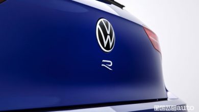 Volkswagen Golf R, come sarà, caratteristiche