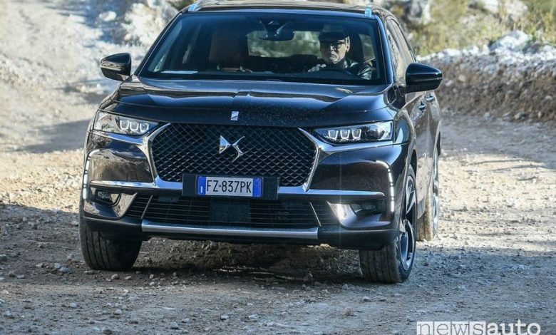 DS 7 Crossback Performance Linei