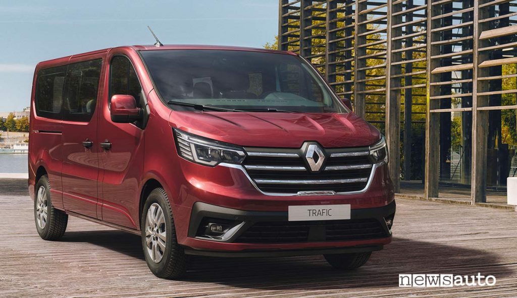 Nuovo Renault Trafic Passenger 2021