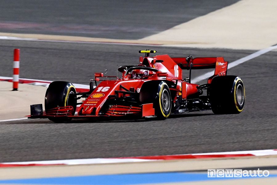 Leclerc ad Abu Dhabi penalizzato di tre posizioni sulla griglia di partenza per l'incidente al via del Gp di Sakhir 