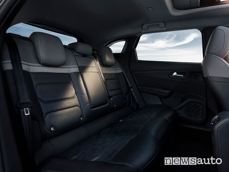 Sedili posteriori abitacolo nuova Citroën C5 X