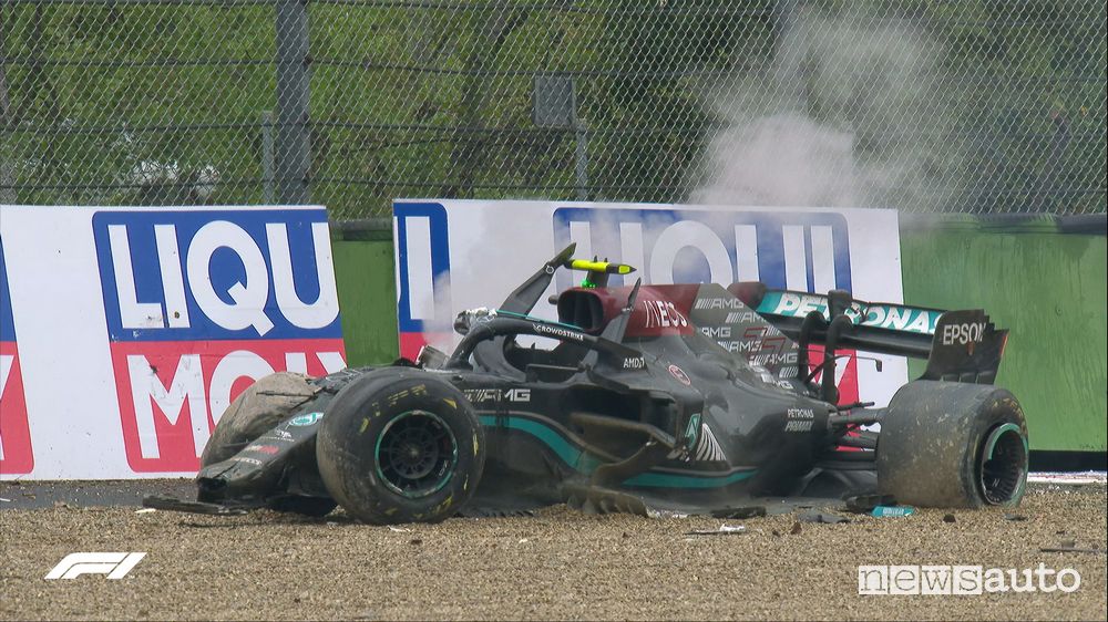 F1 Gp Imola Emilia Romagna Mercedes incidente bottas