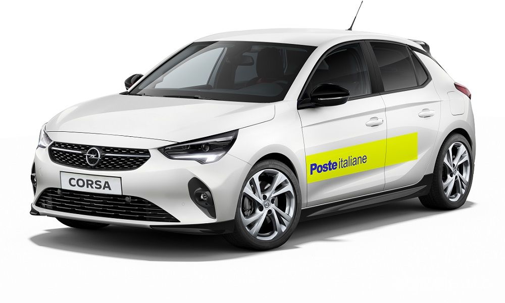 Opel Corsa-e elettrica della Poste Italiane