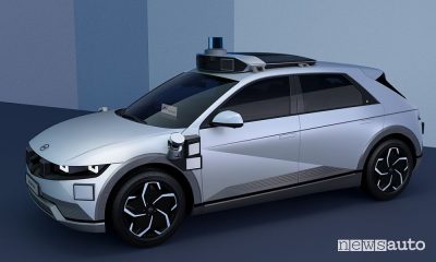 Hyundai Ioniq 5 robotaxi auto elettrica a guida autonoma