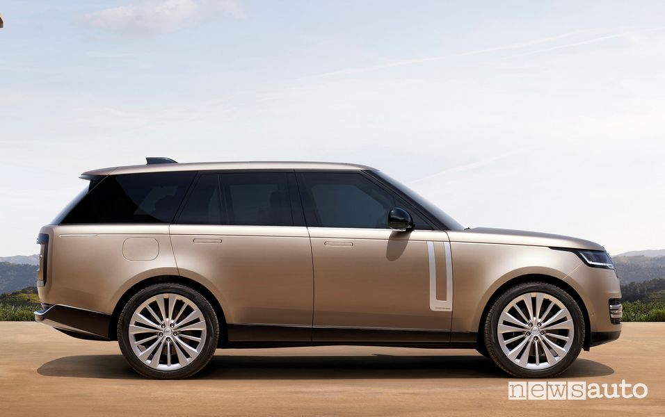 New Range Rover side view