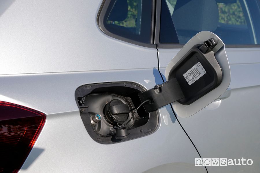 Bocchettone rifornimento Volkswagen Polo TGI Life a metano