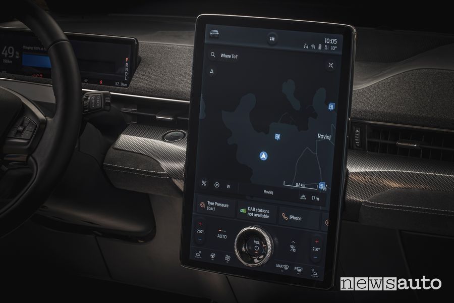 Navigatore touchscreen full HD da 15,5" Ford Mustang Mach-E GT