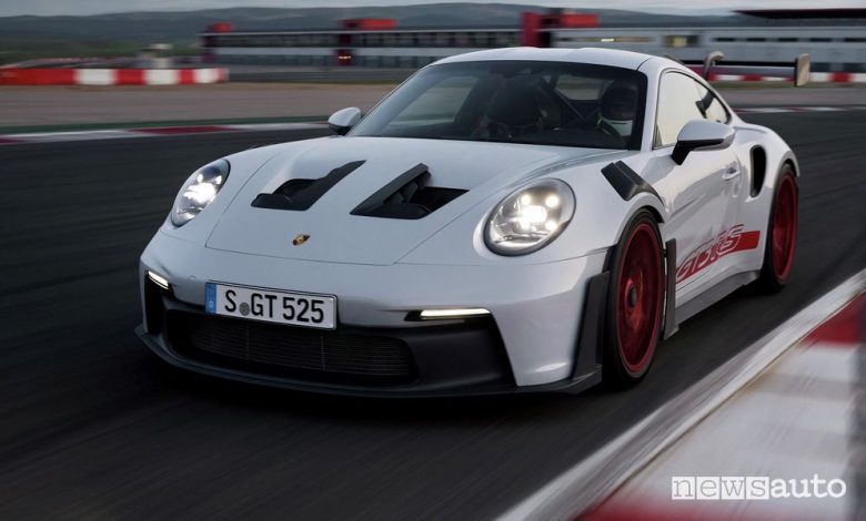 Nuova Porsche 911 GT3 RS in pista
