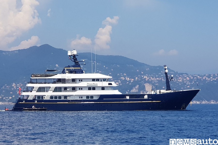 Yacht Briatore sequestrato, richiesta record risarcimento