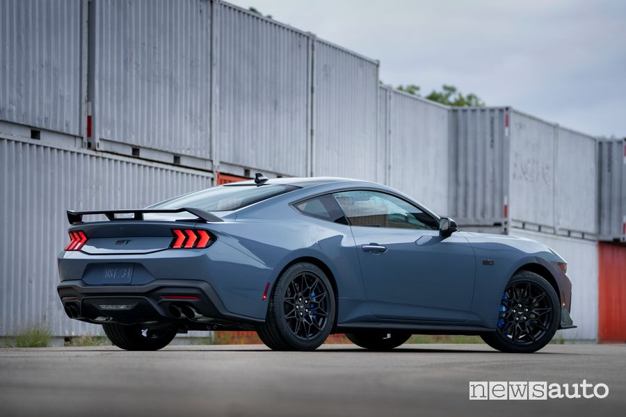 Rear view Ford Mustang GT