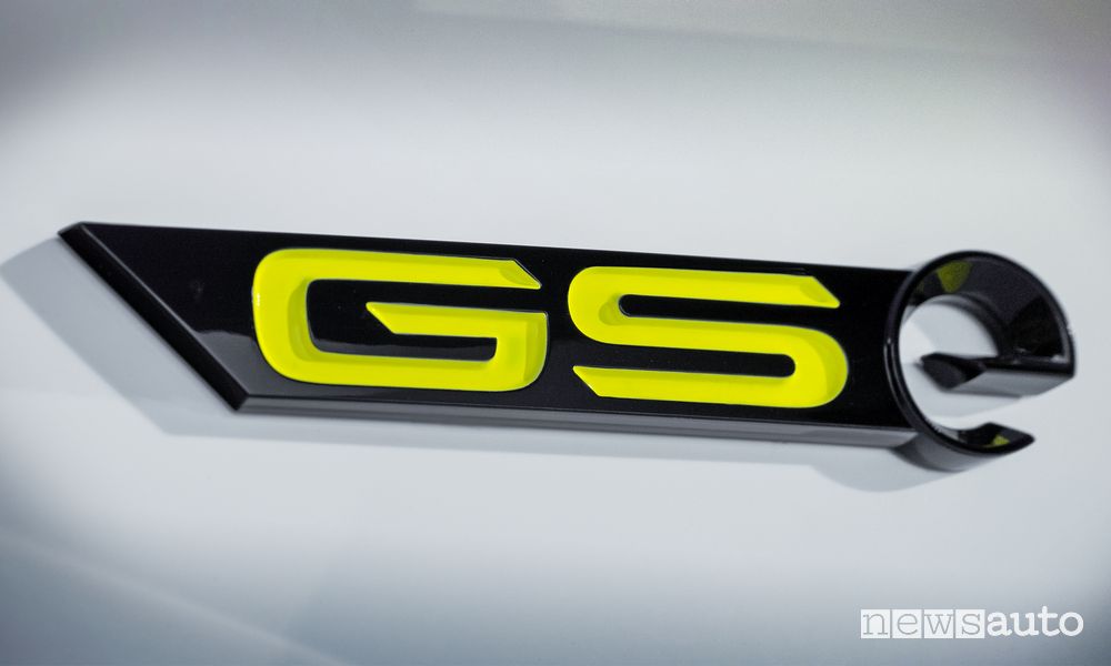 Auto sportive elettriche Opel GSe