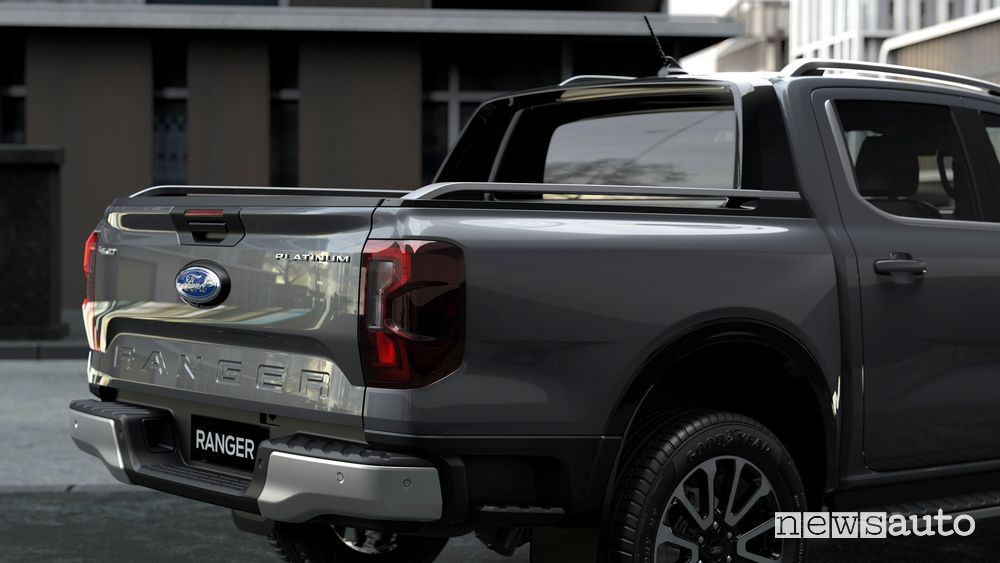 Ford Ranger Platinum pick-up cassone posteriore