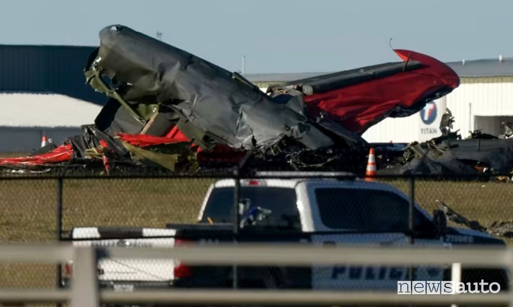 Incidente fra aerei storici B17 e P63